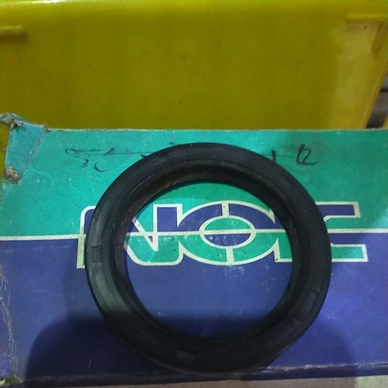 Oil seal 50 70 10