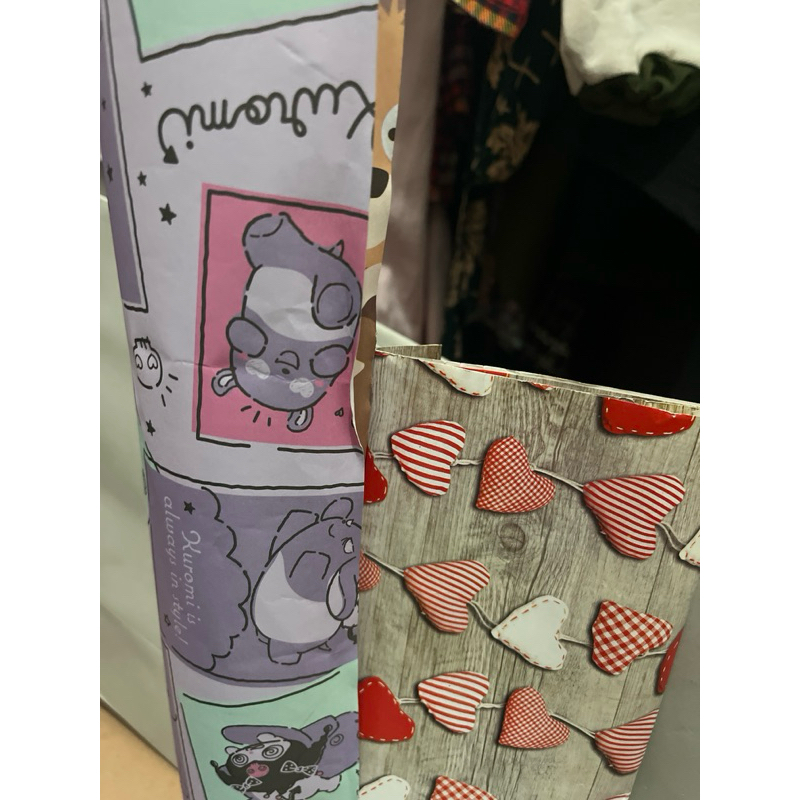 

KERTAS KADO
