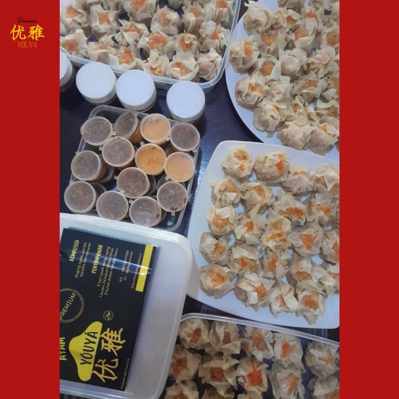 

Siomay Ayam Premium dan Chili Oil