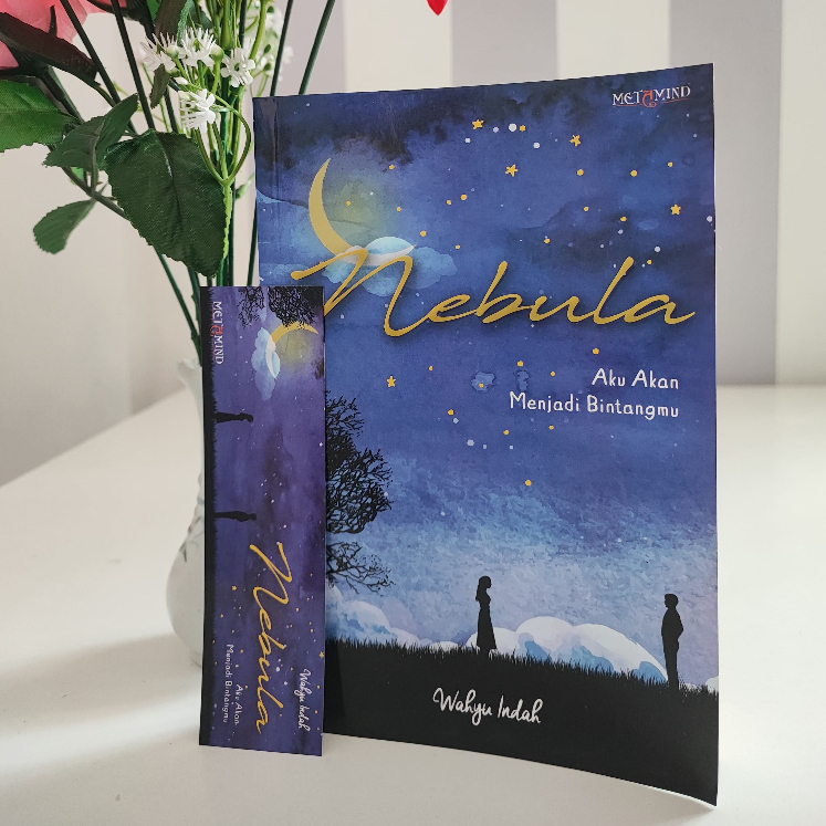 Novel Preloved Nebula Karya Wahyu Indah