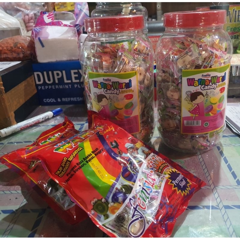 

permen siul warna warni fenisia.