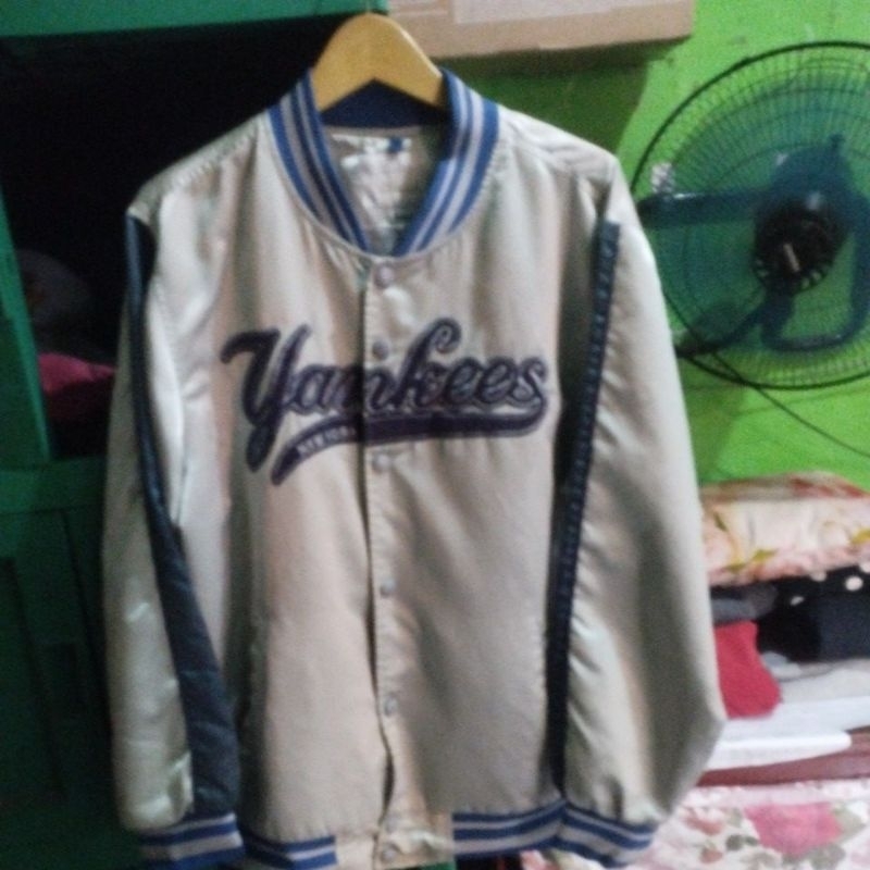 VARSITY MLB BAHAN SATIN