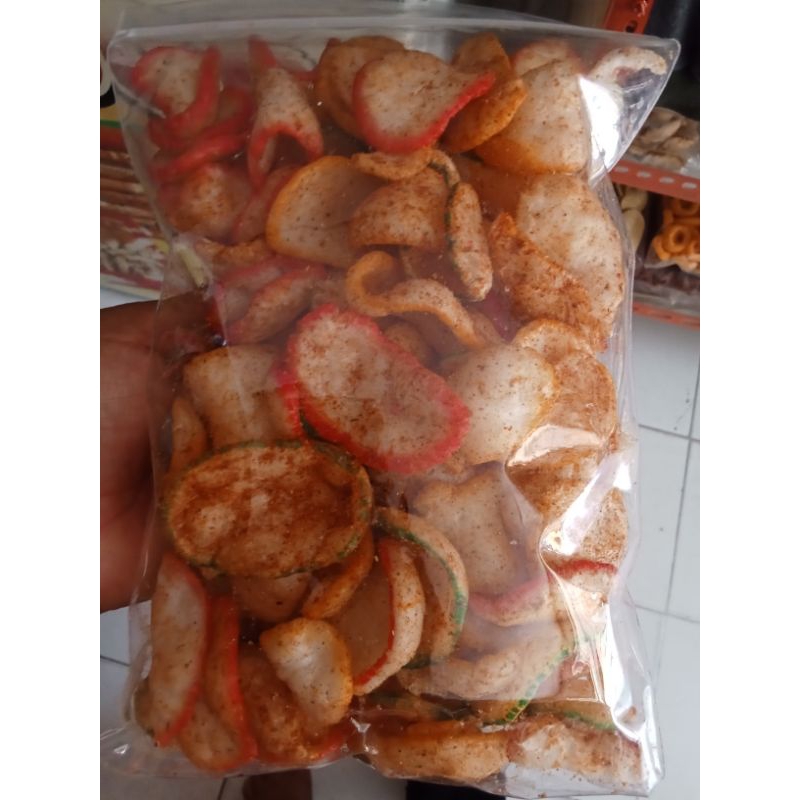 

krupuk warna warni pdas dan gurih loh