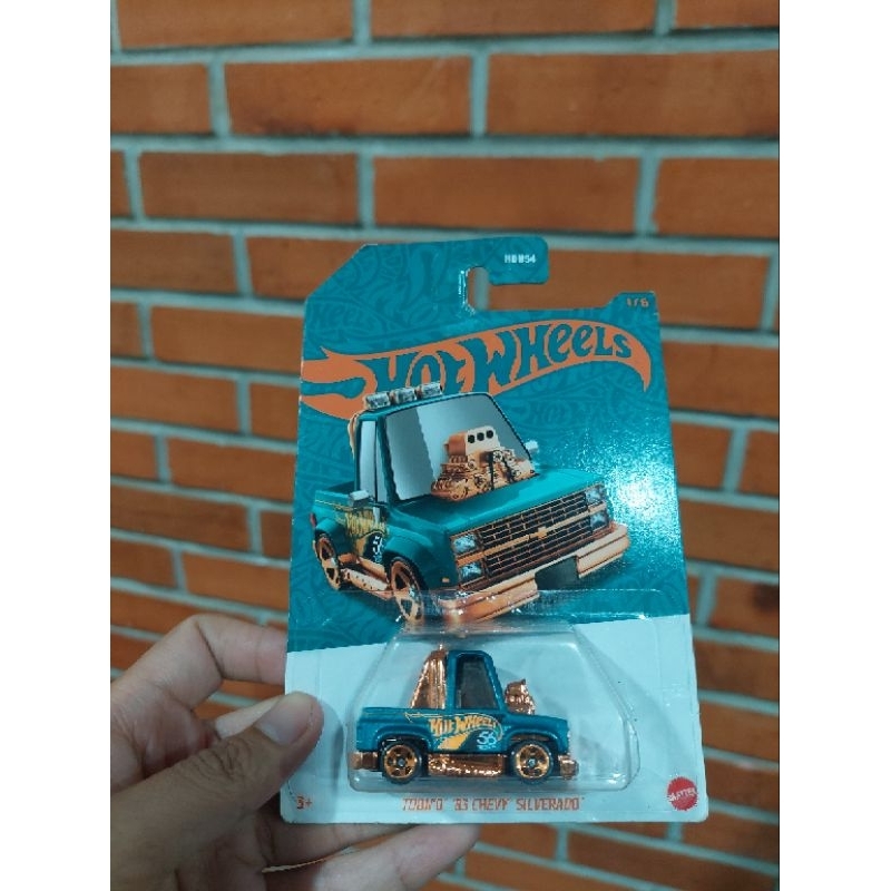 HOTWHEELS TOONED CHEVY SILVERADO ANNIV 56TH