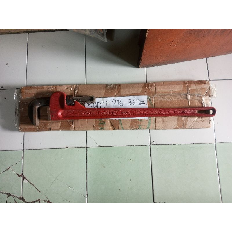 kunci pipa ukuran 36 merk truecraft Japan