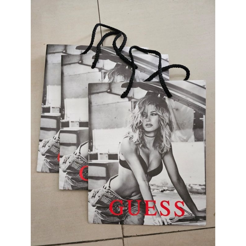 

guess paper bag original