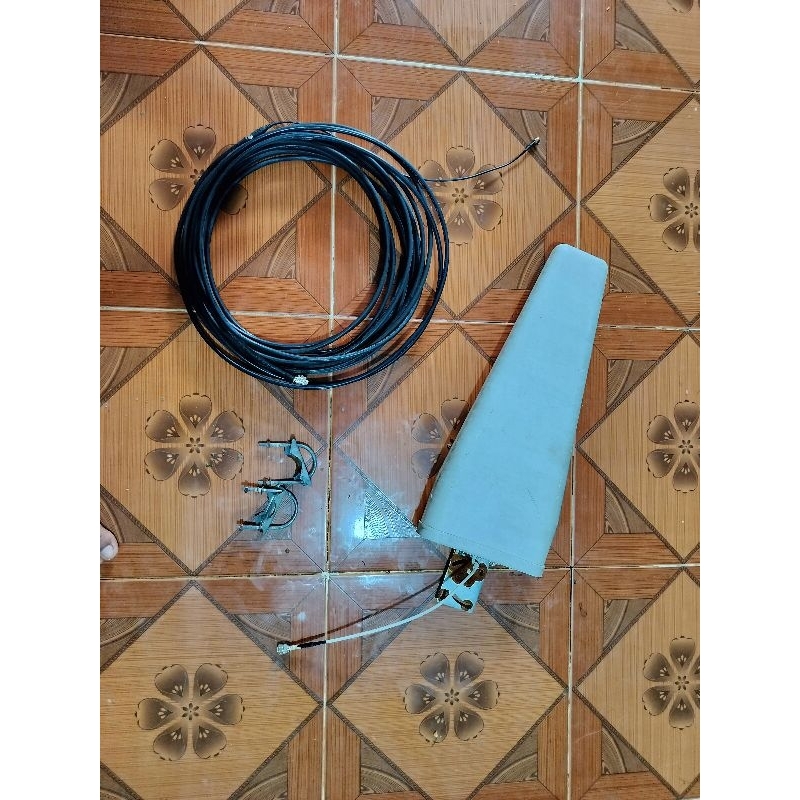 Antena Log Periodik LPDA HIGHGAIN beserta kabel 15meter