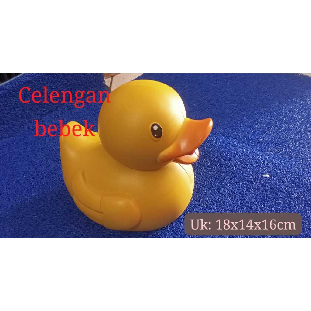 celengan plastik karakter bebek, gift souvenir celengan anak