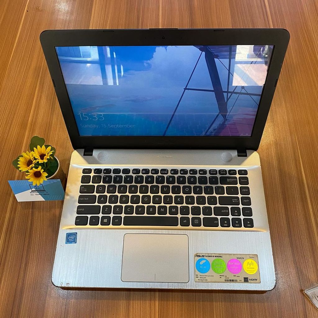 ASUS VIVOBOOK X441N RAM 2GB + HDD 500 GB I BEKAS/SECOND