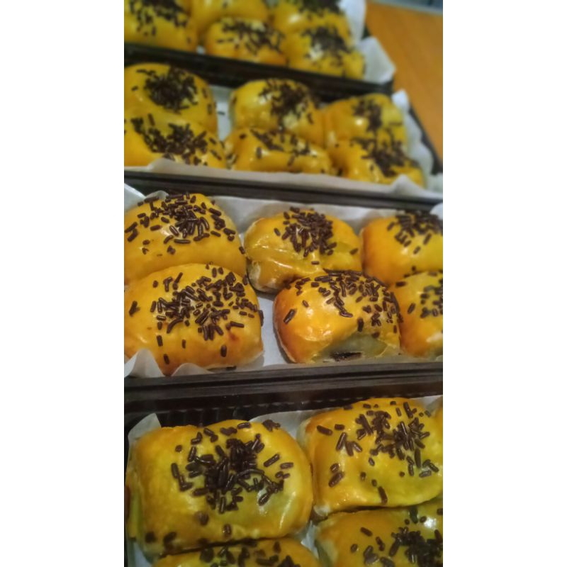 

bolen pisang coklat