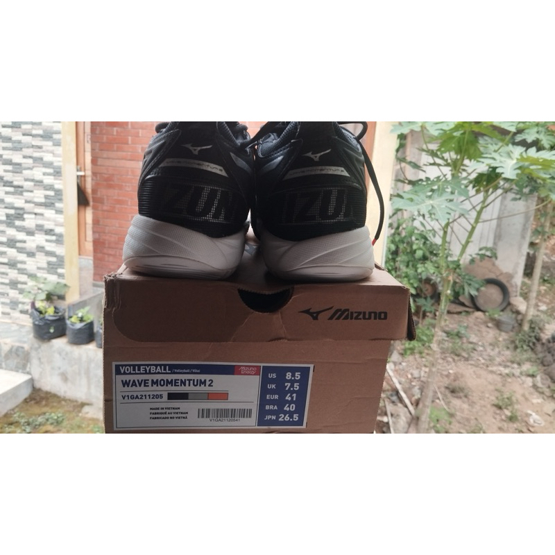 Sepatu voli mizuno original Size 41