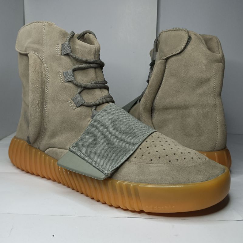 Adidas Yeezy Boost 750 'Light Grey / Gum Chunky Original Authentic 100% Sneakers Ukuran Size 44 45 S