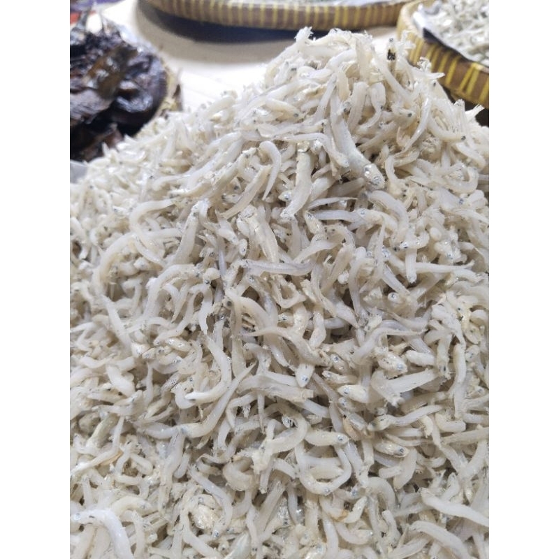 

Teri medan asli berkualitas berat 250gram /teri nasi /teri medan