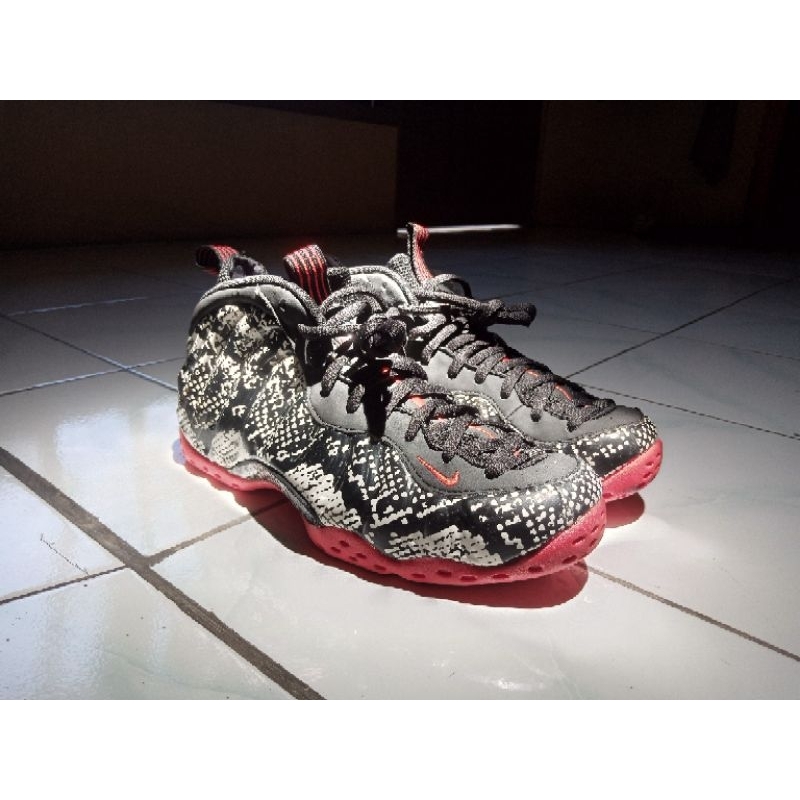Sepatu Nike Air Foamposite One Albino Snakeskin UK 42 Sepatu Basket Sepatu Pria Sepatu Wanita Sepatu