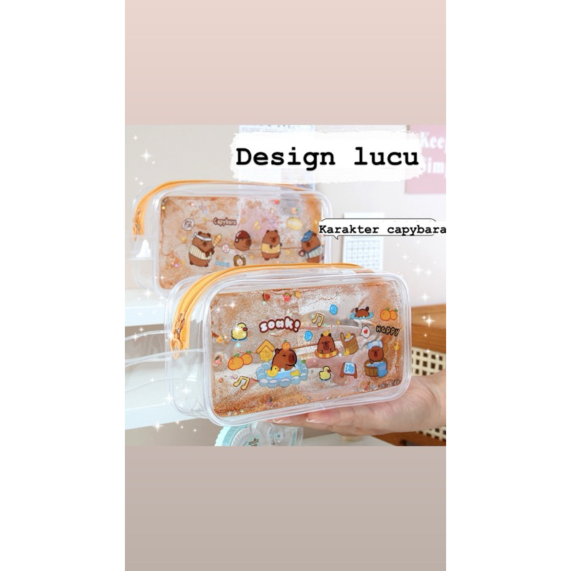 

Tempat Pensil Karakter Capybara Loopy Ukuran Besar dengan Glitter Air - Stationery
