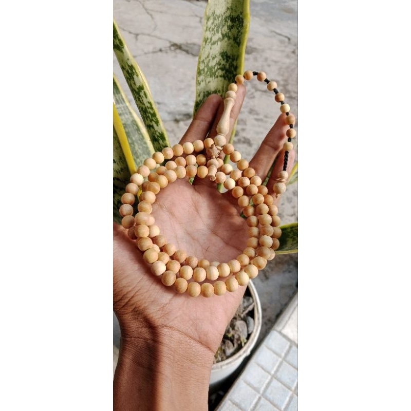 tasbih kayu Cendana super wangi dim 8mm