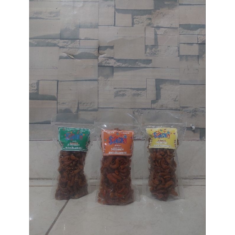 

makaroni pedas daun jeruk