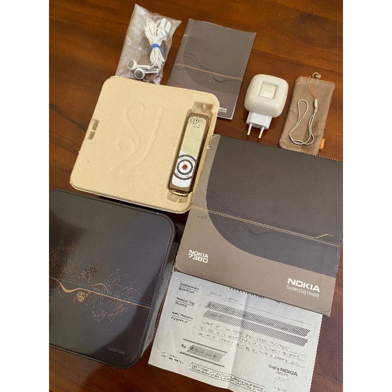 Nokia 7380