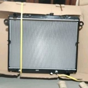 Radiator Toyota Landcruiser Vx100