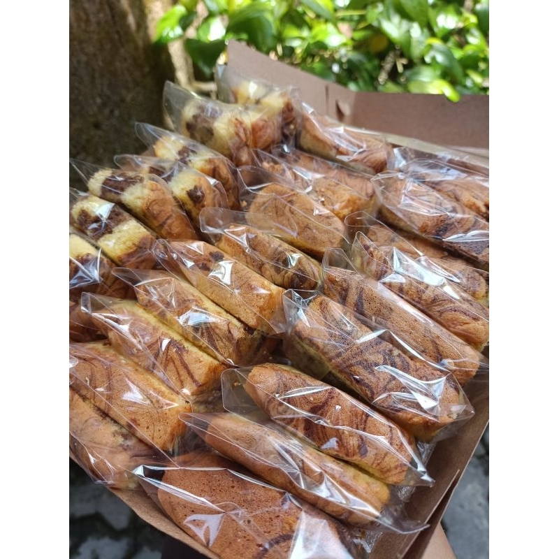 

BOLU MARMER size 20x20 / HAMPERS KUE