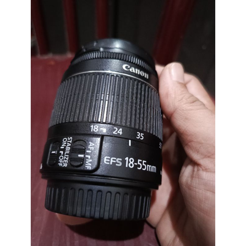 Lensa Kit standar Canon 18-55mm