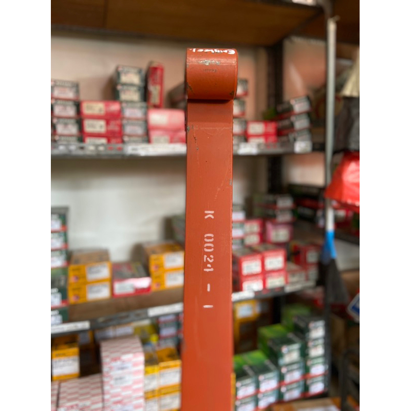 Daun per/pir Babok Belakang K024-01 Canter ENGKEL per babok/babon