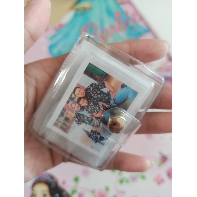 Gantungan kunci mini album