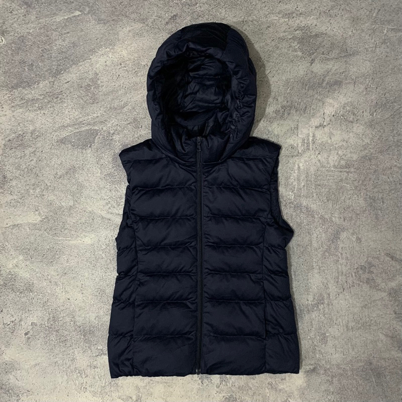 Vest Bulu Angsa Uniqlo
