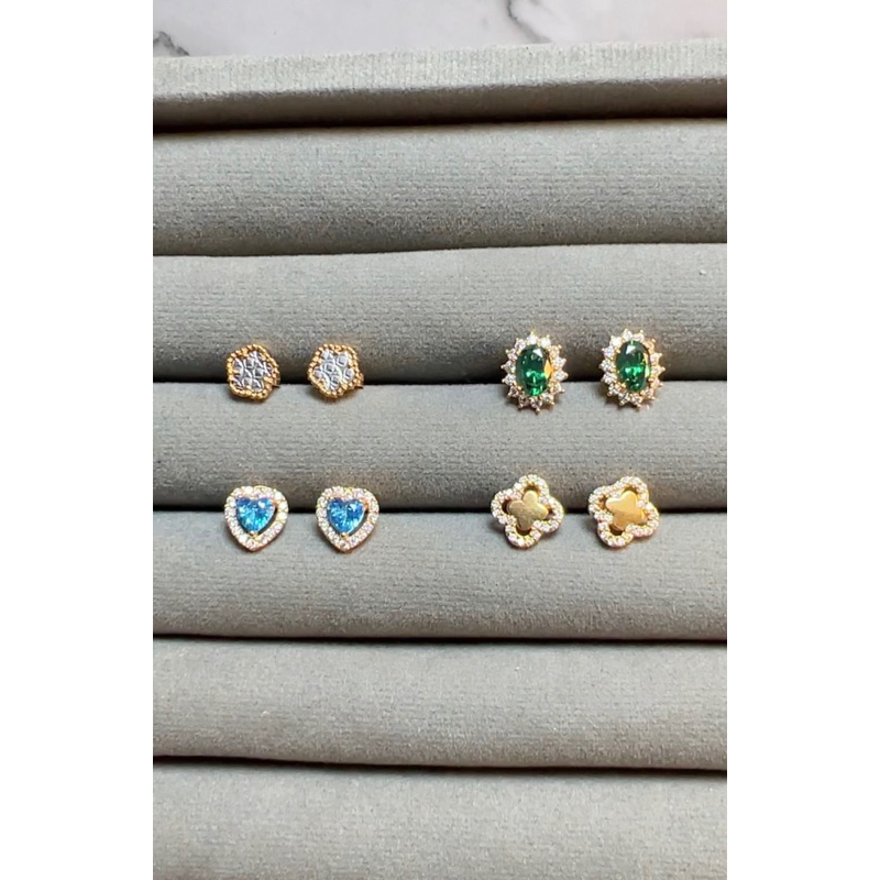 Tindik Emas Perhiasan Emas