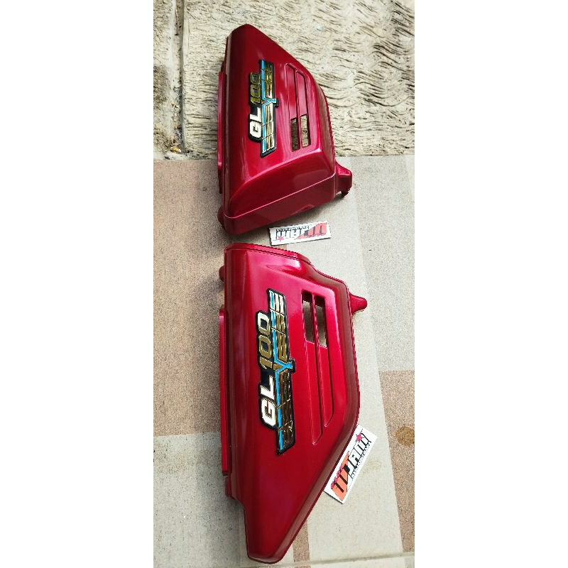 Tepong Tempong Box Aki Honda GL100 emblem gl100 garuda NOS original murah.