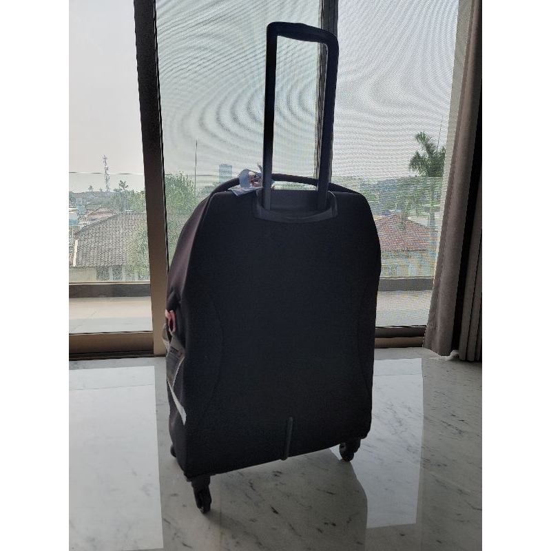 Crumpler Dry Red Number No 11 Koper Luggage Suitcase Besar 76cm 76