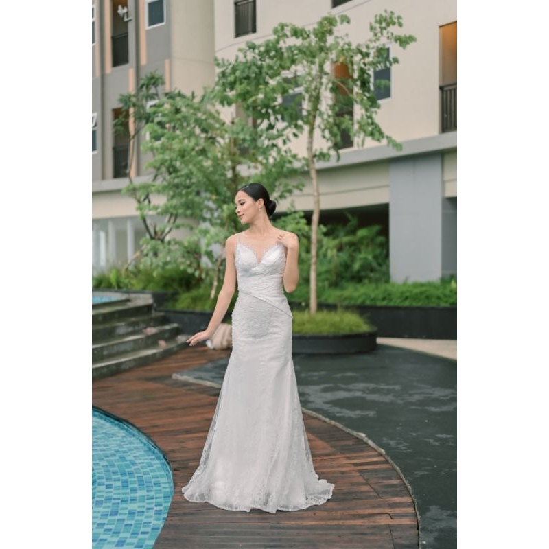 Preloved Wedding Dress