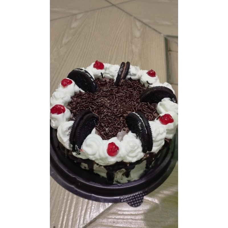 

Kue custom hond made fresh from kompor