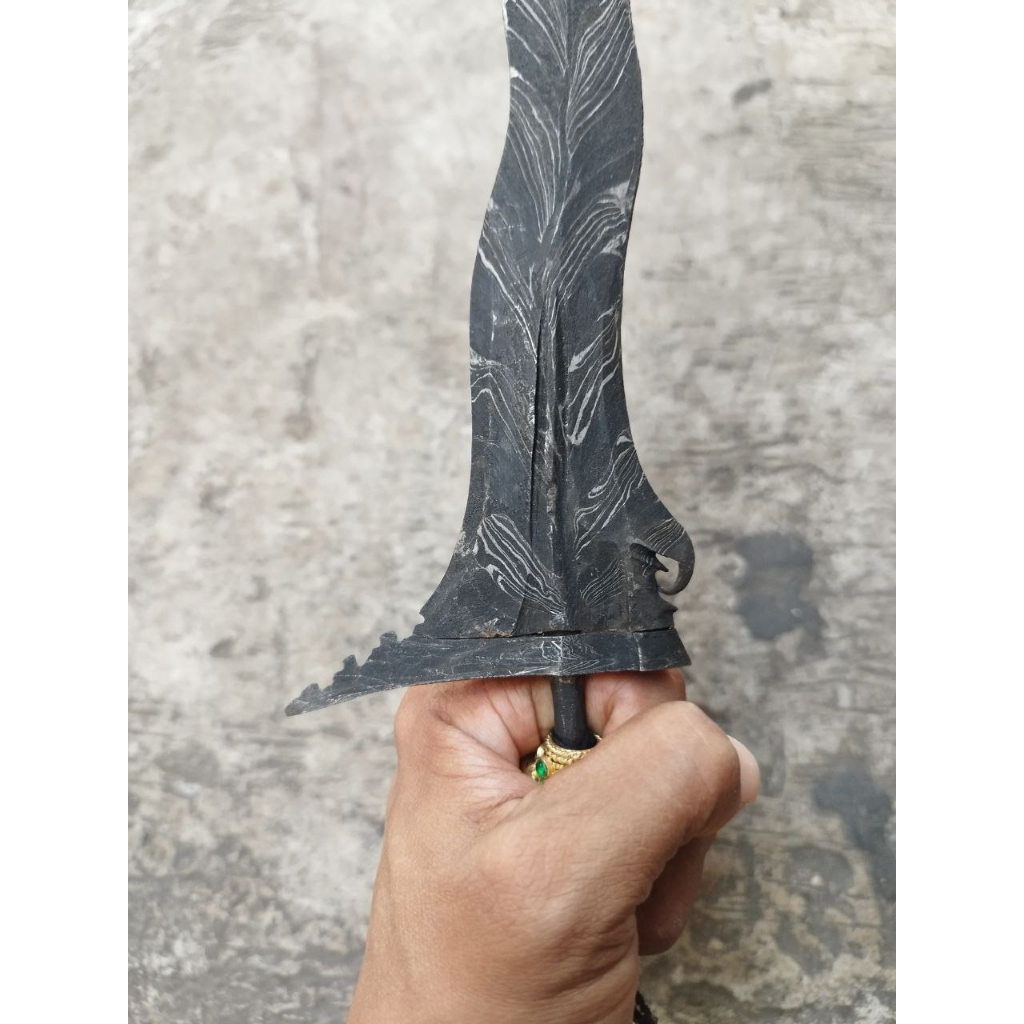 Keris  Luk 7 Ron Genduru pamor Blarak Sineret