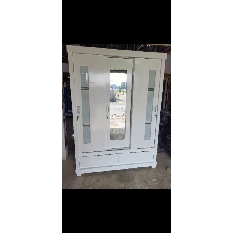 Lemari Pakaian 3 Pintu Minimalis Sliding/Geser Kayu Blockteak