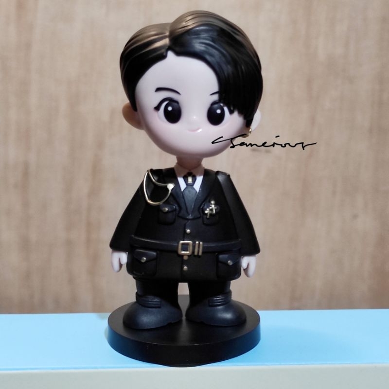ATEEZ SEONGHWA BIRTHDAY MD WONDERLAND FIGURE ONLY