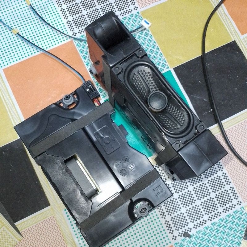 Speaker TV LG 65UP7750PTB