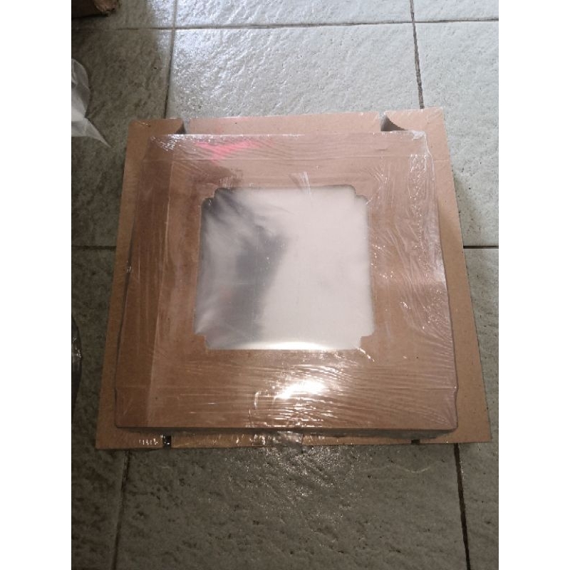 

Dus 20x20x6,5 coklat kraft non Laminasi 1pc