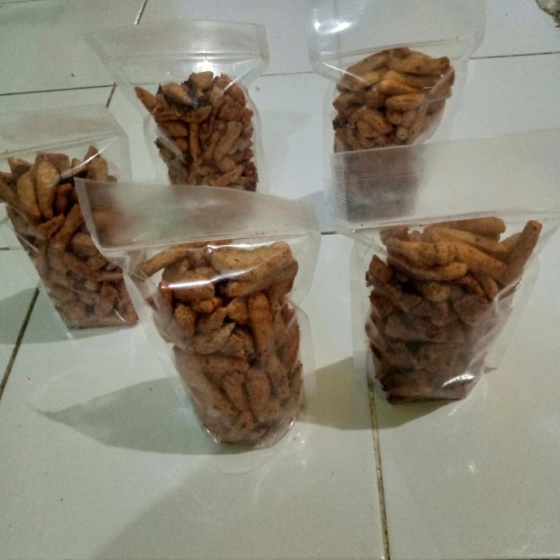 

Basreng pedas daun jeruk