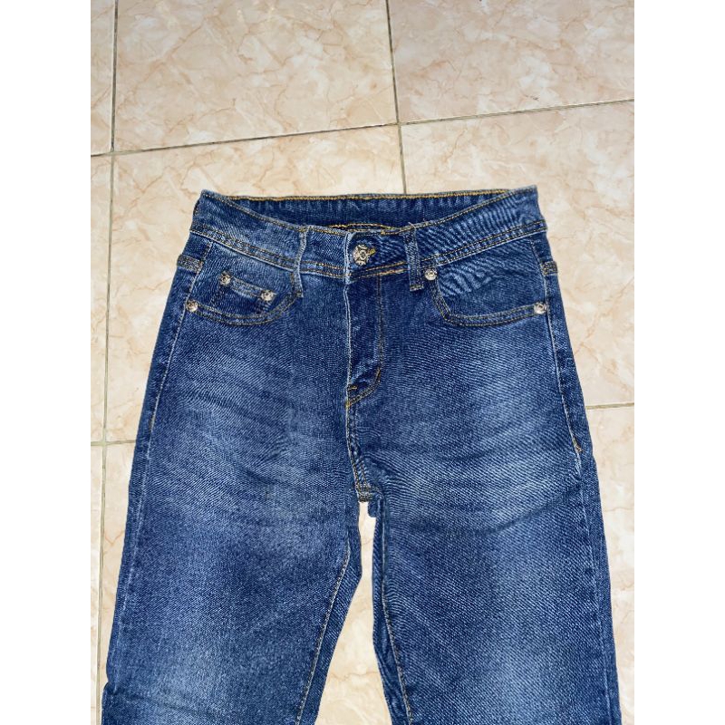 jeans cutbray wanita preloved