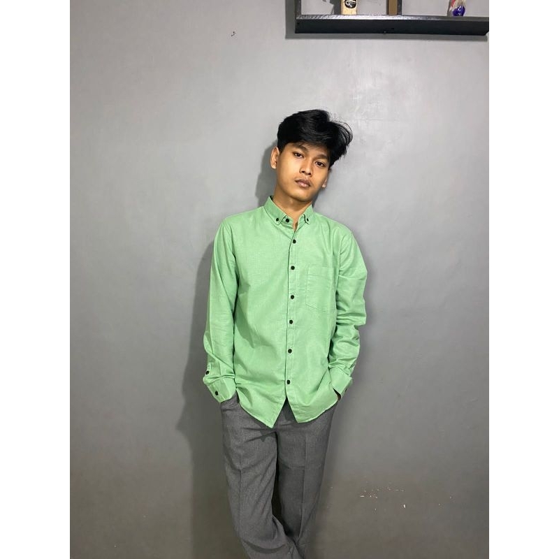 Kemeja Pria Basic Polos Hijau Mint Kemeja Lengan Panjang Polos Hijau Mint