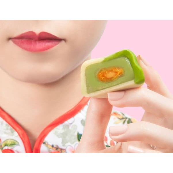 

Cheeky Cakery Salted Egg Sugar Free Snowskin Mooncake - 100% Salted Egg