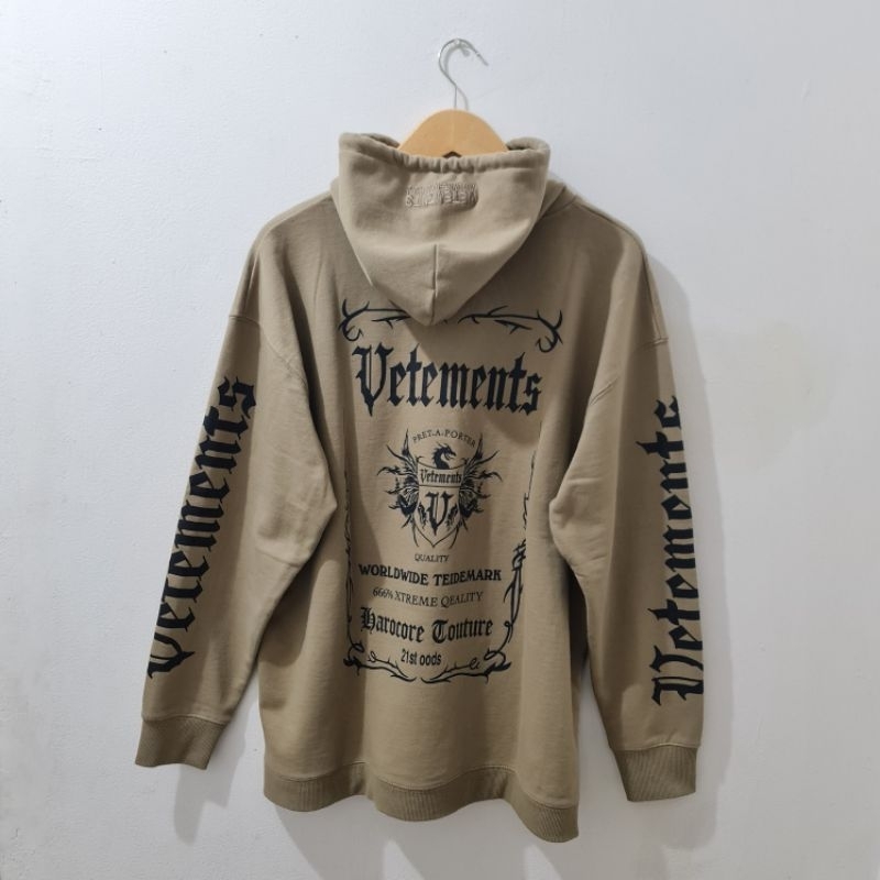 Vetements Hoodie Coklat