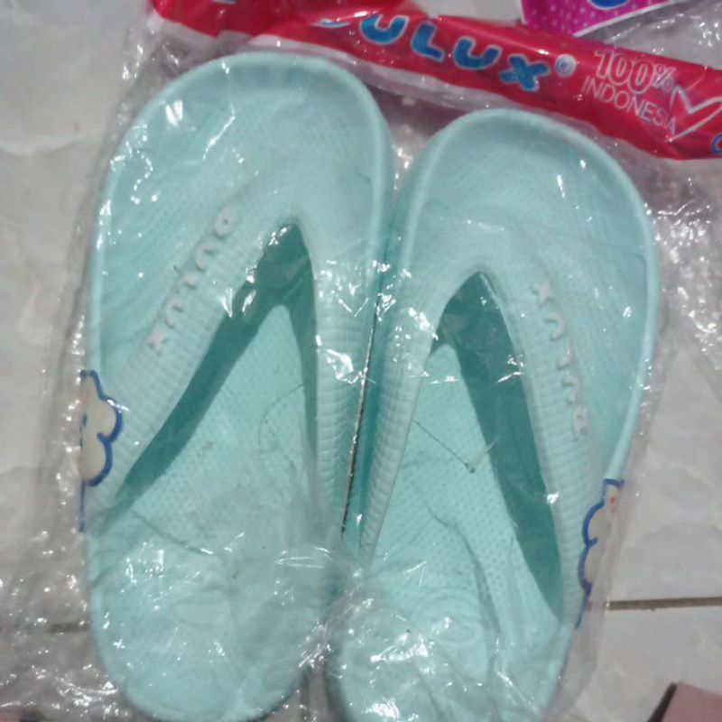 sandal anak size 35