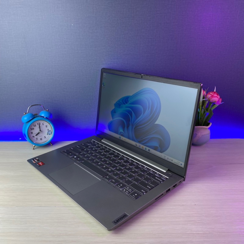 Lenovo Thinkbook 14 Ryzen 3-4300U Ram 4GB SSD 512GB Window11 MULUS