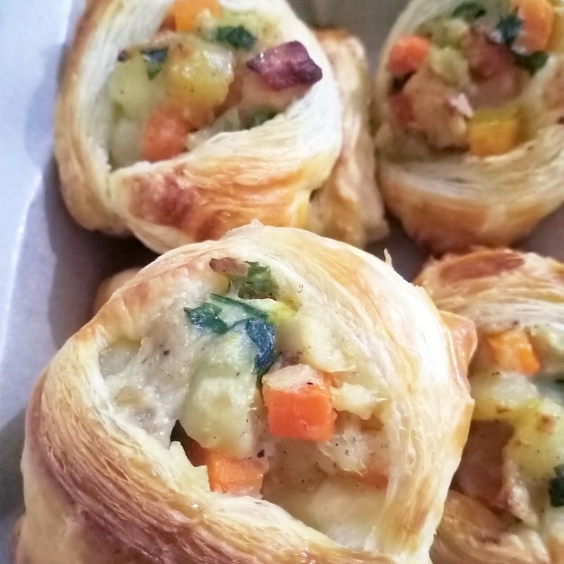 

Pastry Enak Murah isi 20