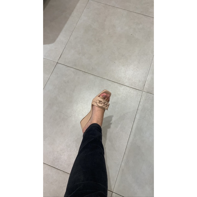 wedges Urban&co sepatu wedges urban and co