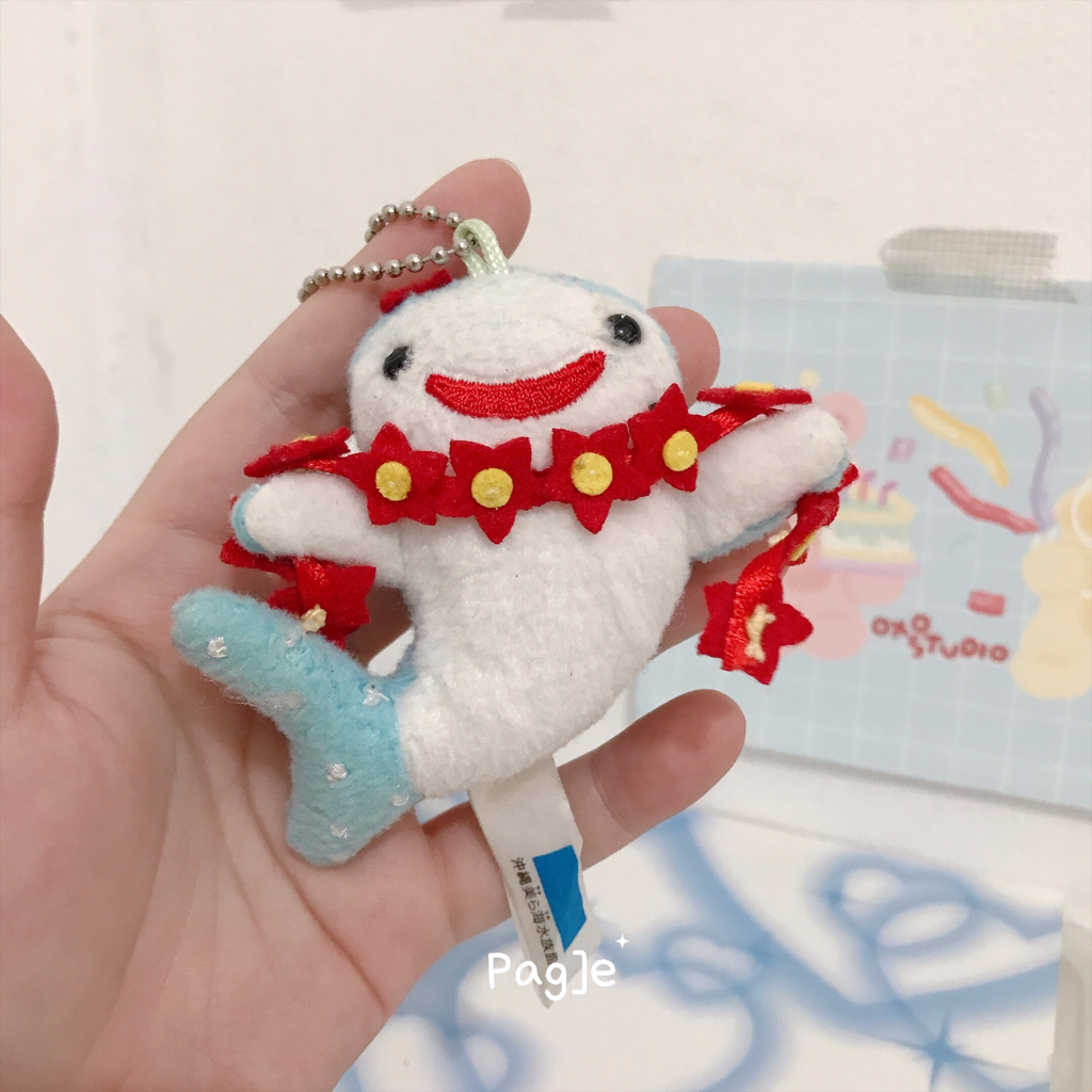 Hawaii Flower Blue Whale from Okinawa Churaumi Aquarium [Preloved] - Plush Doll Boneka Keyring Ganci