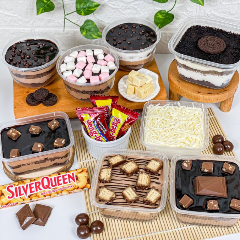 

Aneka Dessert Box Lumer by Sweet Time