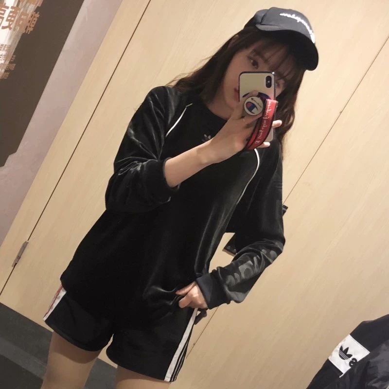 Adidas Center TT Crewneck Sweater